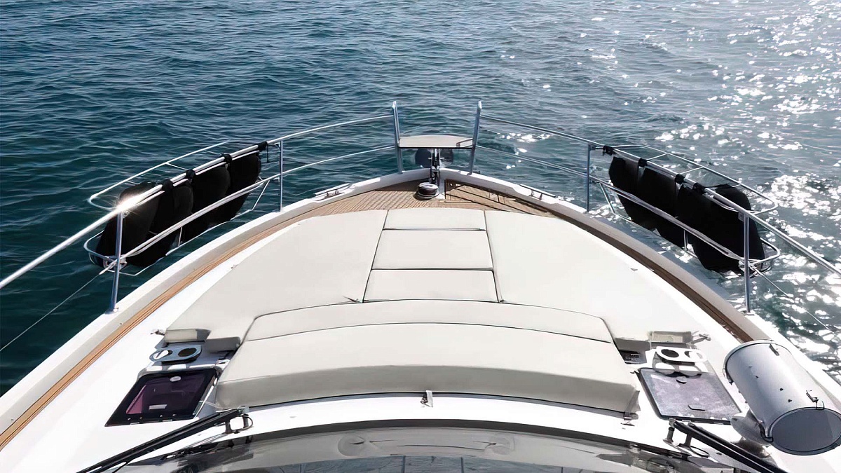 Аренда яхты Bavaria 420 Virtess в Сочи